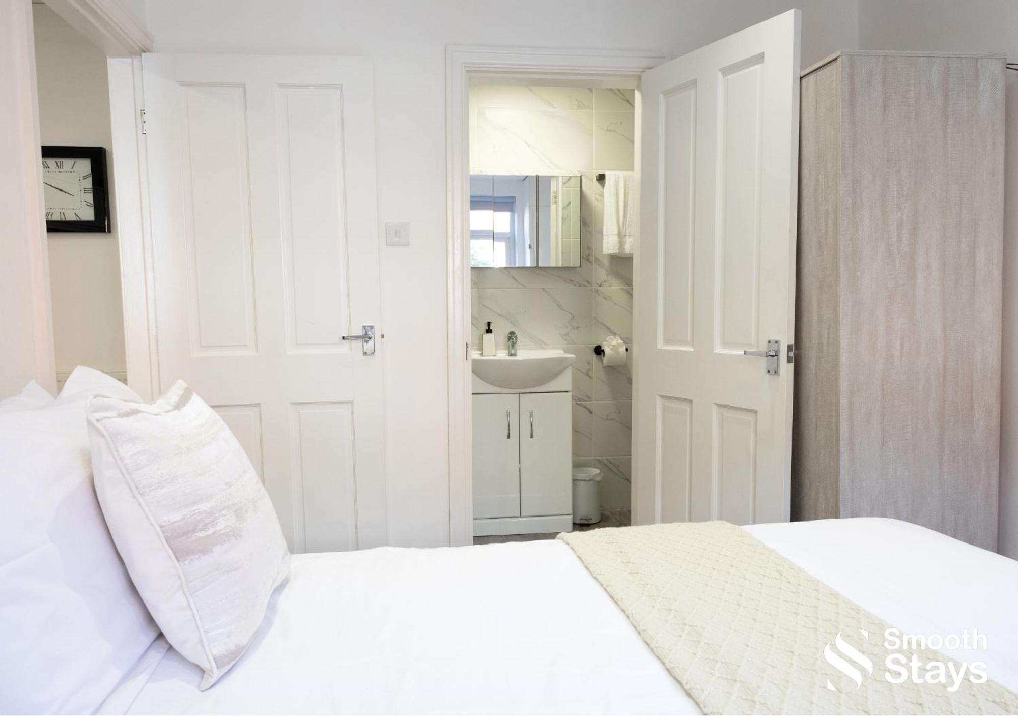 One Bedroom Apartment At Smooth Stays Short Lets & Serviced Accommodation Preston With Parking Near Train Station Preston (Lancashire) Exterior foto